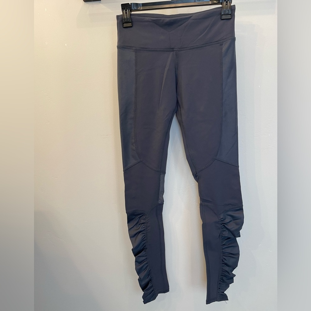 ALO YOGA Size S Runway Pant Vented Knee Legging Ombre Blue & Ombre Blue Glossy